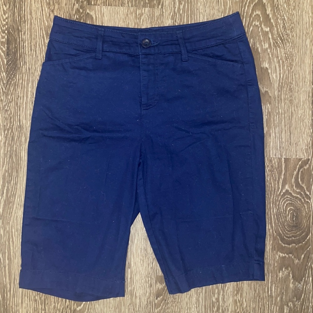 Women’s Navy Bermuda Shorts